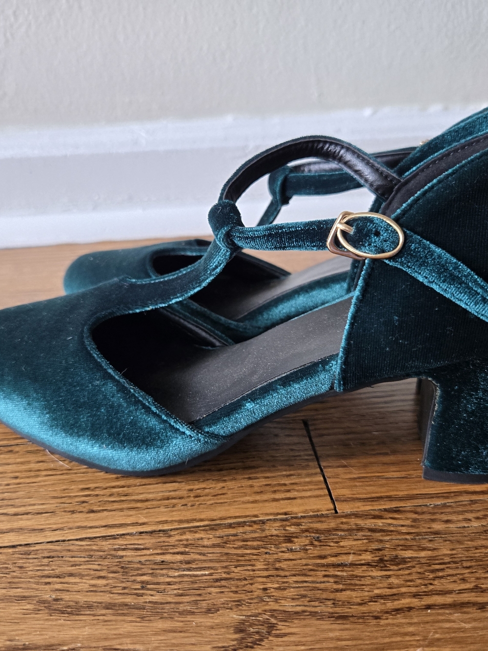 Emerald Green Velvet Mary Jane Heels - Women's Elegant Block Heel Shoe
